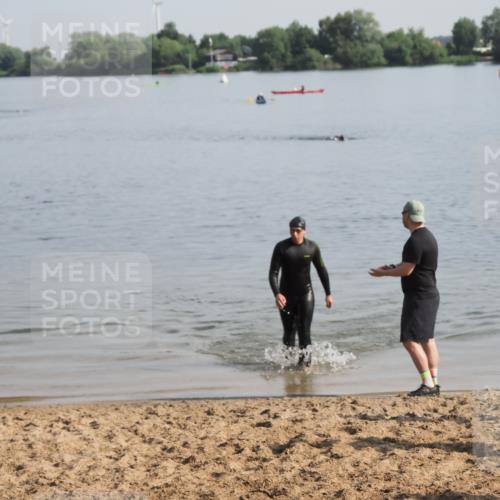 21.06.2025 - 27. Vierlanden-Triathlon MichiJ http://msf.ph/oto/7979972 15.06.2026 09:00:33 Schwimmen 58 meine-sportfotos.de