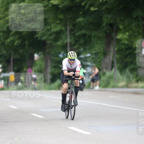 15.06.2025 - 7 Türme Triathlon Yannick Fuchs http://msf.ph/oto/7980156 15.06.2025 11:20:34 Radfahren 320 meine-sportfotos.de