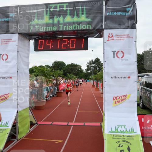 15.06.2025 - 7 Türme Triathlon Michael Strokosch http://msf.ph/oto/7980229 15.06.2025 14:12:01 Ziel 389, 537, 610, 1056 meine-sportfotos.de