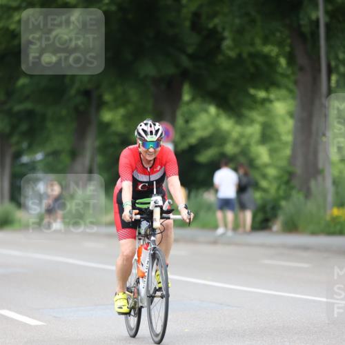 15.06.2025 - 7 Türme Triathlon Yannick Fuchs http://msf.ph/oto/7980235 15.06.2025 11:20:39 Radfahren 320 meine-sportfotos.de