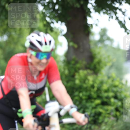 15.06.2025 - 7 Türme Triathlon Yannick Fuchs http://msf.ph/oto/7980271 15.06.2025 11:20:40 Radfahren  meine-sportfotos.de