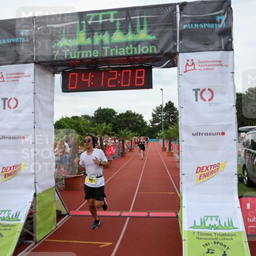 15.06.2025 - 7 Türme Triathlon Michael Strokosch http://msf.ph/oto/7980332 15.06.2025 14:12:08 Ziel 537, 610, 1001, 1047, 1056 meine-sportfotos.de