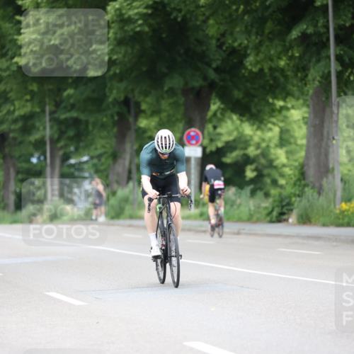 15.06.2025 - 7 Türme Triathlon Yannick Fuchs http://msf.ph/oto/7980364 15.06.2025 11:21:55 Radfahren  meine-sportfotos.de