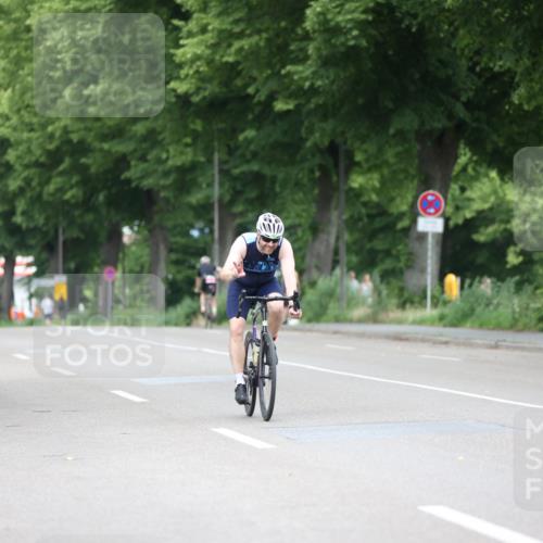 15.06.2025 - 7 Türme Triathlon Yannick Fuchs http://msf.ph/oto/7980488 15.06.2025 11:21:59 Radfahren  meine-sportfotos.de