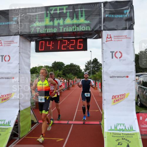 15.06.2025 - 7 Türme Triathlon Michael Strokosch http://msf.ph/oto/7980541 15.06.2025 14:12:26 Ziel 530, 651, 877 meine-sportfotos.de