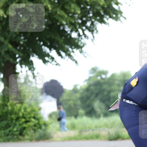 15.06.2025 - 7 Türme Triathlon Yannick Fuchs http://msf.ph/oto/7980583 15.06.2025 11:22:01 Radfahren 339 meine-sportfotos.de