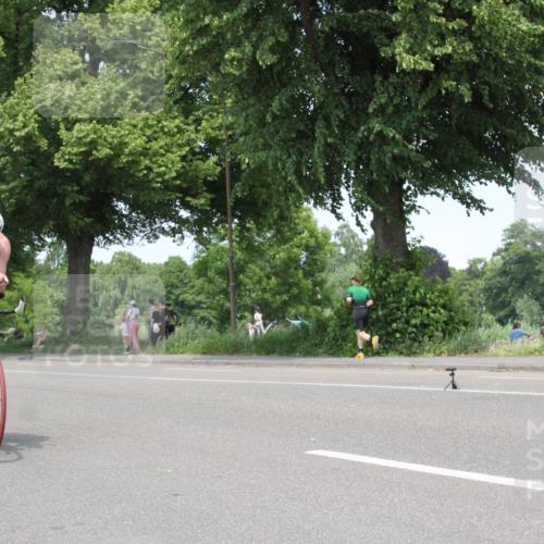 15.06.2025 - 7 Türme Triathlon Yannick Fuchs http://msf.ph/oto/7980614 15.06.2025 13:26:13 Radfahren  meine-sportfotos.de