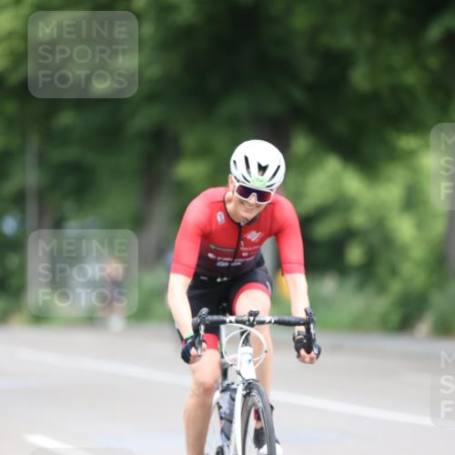 15.06.2025 - 7 Türme Triathlon Yannick Fuchs http://msf.ph/oto/7980643 15.06.2025 11:22:35 Radfahren 205, 243 meine-sportfotos.de