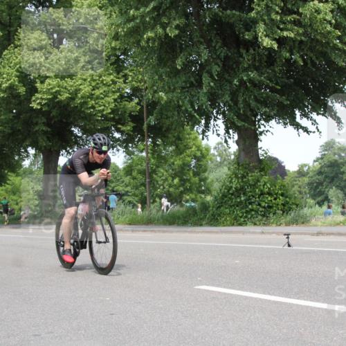 15.06.2025 - 7 Türme Triathlon Yannick Fuchs http://msf.ph/oto/7980665 15.06.2025 13:26:20 Radfahren  meine-sportfotos.de