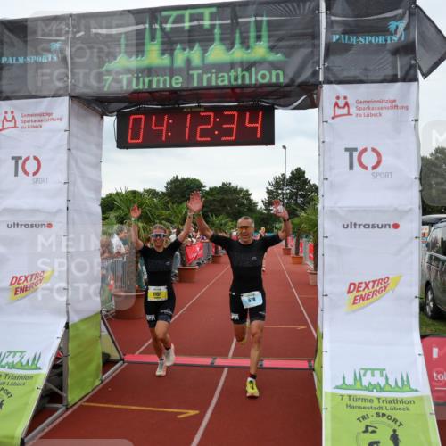 15.06.2025 - 7 Türme Triathlon Michael Strokosch http://msf.ph/oto/7980670 15.06.2025 14:12:34 Ziel 651, 678, 877, 918, 1151 meine-sportfotos.de