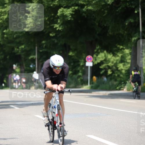 15.06.2025 - 7 Türme Triathlon Yannick Fuchs http://msf.ph/oto/7980828 15.06.2025 12:48:55 Radfahren 256, 445, 446, 633 meine-sportfotos.de
