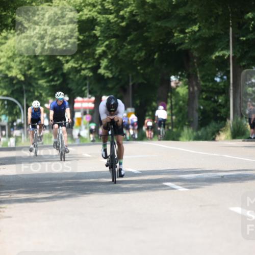 15.06.2025 - 7 Türme Triathlon Yannick Fuchs http://msf.ph/oto/7980877 15.06.2025 12:48:58 Radfahren 256, 262, 445, 446, 633 meine-sportfotos.de