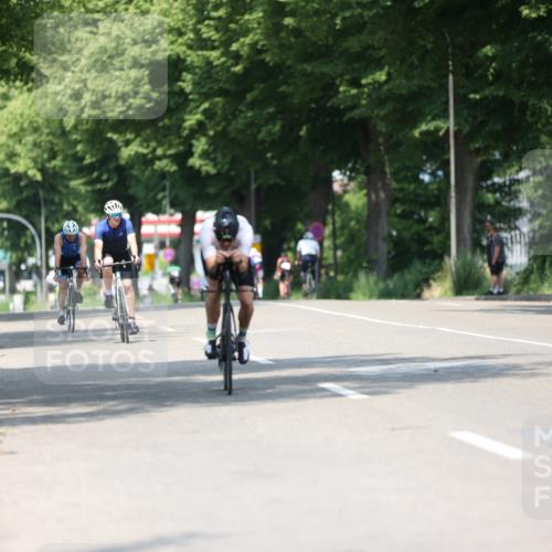 15.06.2025 - 7 Türme Triathlon Yannick Fuchs http://msf.ph/oto/7980886 15.06.2025 12:48:58 Radfahren 256, 262, 445, 446, 633 meine-sportfotos.de