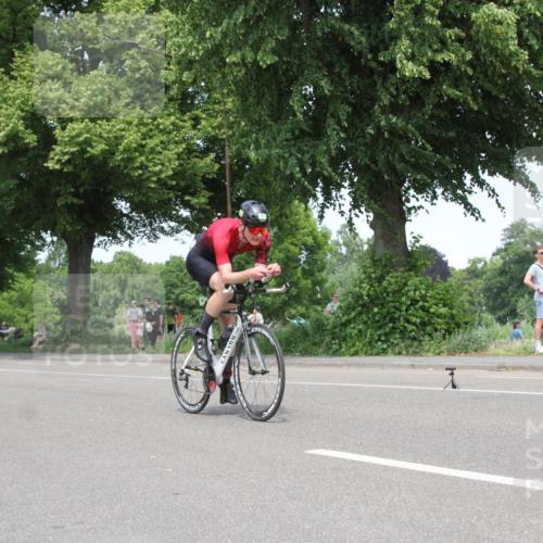 15.06.2025 - 7 Türme Triathlon Yannick Fuchs http://msf.ph/oto/7980892 15.06.2025 13:27:02 Radfahren  meine-sportfotos.de