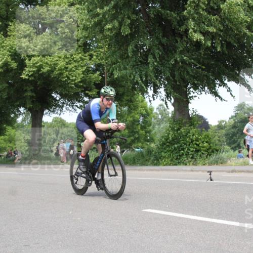 15.06.2025 - 7 Türme Triathlon Yannick Fuchs http://msf.ph/oto/7980906 15.06.2025 13:27:06 Radfahren  meine-sportfotos.de