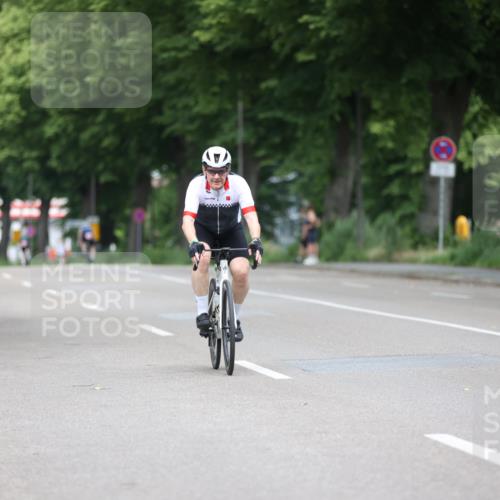 15.06.2025 - 7 Türme Triathlon Yannick Fuchs http://msf.ph/oto/7980948 15.06.2025 11:23:50 Radfahren  meine-sportfotos.de
