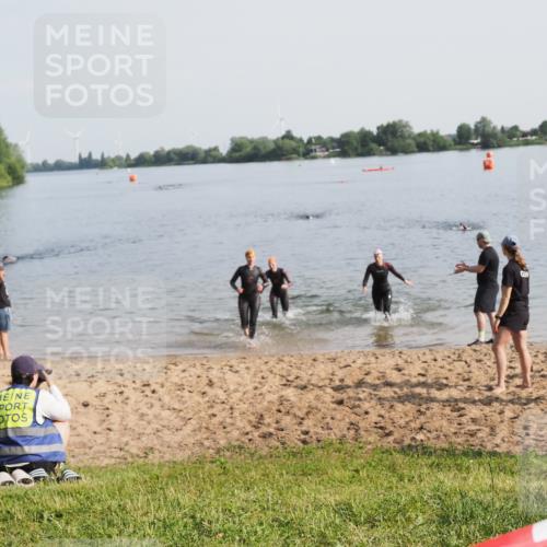 21.06.2025 - 27. Vierlanden-Triathlon MichiJ http://msf.ph/oto/7981014 15.06.2026 09:02:38 Schwimmen 200, 210, 223, 246 meine-sportfotos.de