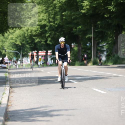 15.06.2025 - 7 Türme Triathlon Yannick Fuchs http://msf.ph/oto/7981068 15.06.2025 12:49:22 Radfahren 247, 411, 448, 656 meine-sportfotos.de