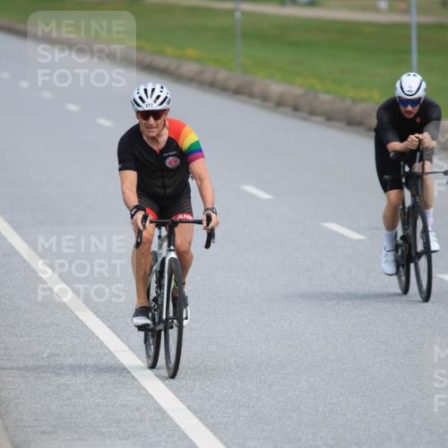 15.06.2025 - 27. Vierlanden-Triathlon H.Heesch http://msf.ph/oto/7981082 15.06.2025 10:45:52 Radfahren 78, 412 meine-sportfotos.de