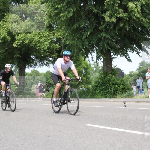 15.06.2025 - 7 Türme Triathlon Yannick Fuchs http://msf.ph/oto/7981083 15.06.2025 13:27:45 Radfahren  meine-sportfotos.de