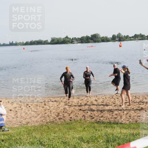 21.06.2025 - 27. Vierlanden-Triathlon MichiJ http://msf.ph/oto/7981093 15.06.2026 09:02:40 Schwimmen 200, 210, 223, 246 meine-sportfotos.de