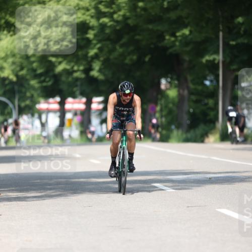 15.06.2025 - 7 Türme Triathlon Yannick Fuchs http://msf.ph/oto/7981145 15.06.2025 12:49:25 Radfahren 247, 397, 411, 448, 656 meine-sportfotos.de