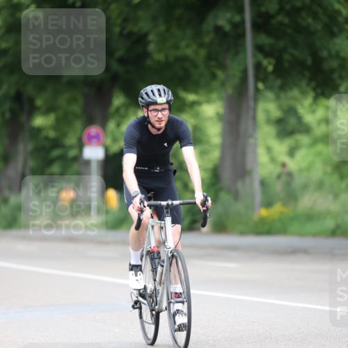 15.06.2025 - 7 Türme Triathlon Yannick Fuchs http://msf.ph/oto/7981165 15.06.2025 11:24:32 Radfahren 258 meine-sportfotos.de