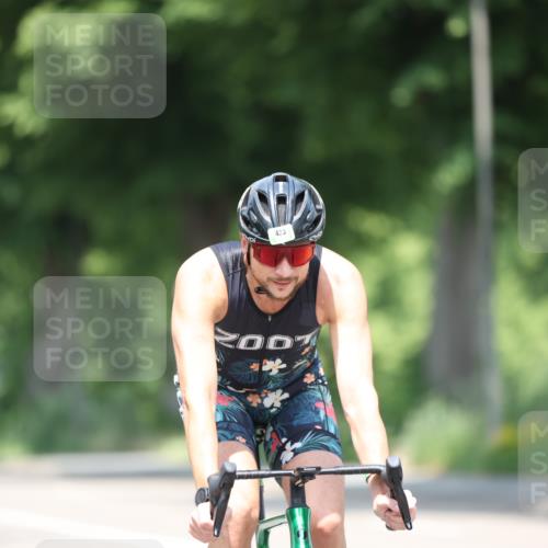 15.06.2025 - 7 Türme Triathlon Yannick Fuchs http://msf.ph/oto/7981196 15.06.2025 12:49:26 Radfahren 247, 366, 397, 656 meine-sportfotos.de