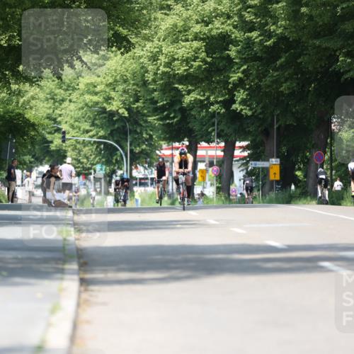 15.06.2025 - 7 Türme Triathlon Yannick Fuchs http://msf.ph/oto/7981224 15.06.2025 12:49:29 Radfahren 247, 366, 397, 638 meine-sportfotos.de