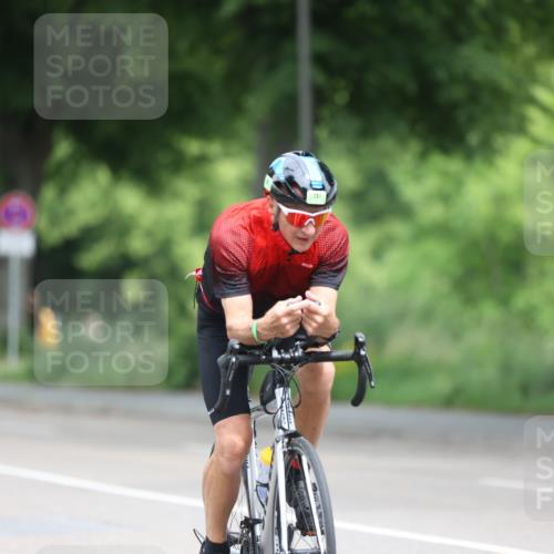 15.06.2025 - 7 Türme Triathlon Yannick Fuchs http://msf.ph/oto/7981242 15.06.2025 11:24:50 Radfahren  meine-sportfotos.de