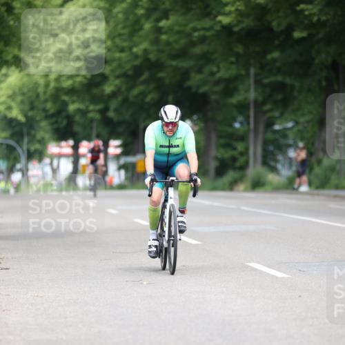 15.06.2025 - 7 Türme Triathlon Yannick Fuchs http://msf.ph/oto/7981281 15.06.2025 11:25:01 Radfahren  meine-sportfotos.de
