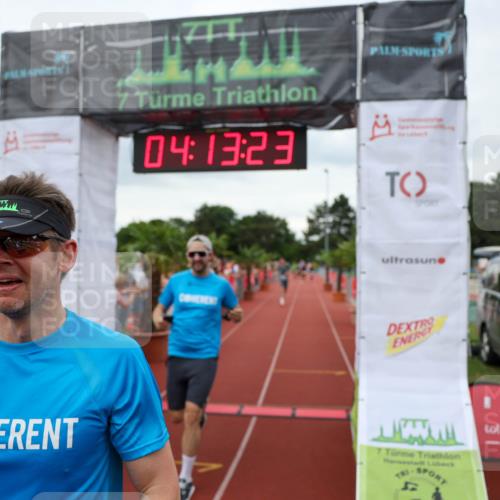 15.06.2025 - 7 Türme Triathlon Michael Strokosch http://msf.ph/oto/7981297 15.06.2025 14:13:23 Ziel 545, 597 meine-sportfotos.de