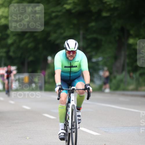 15.06.2025 - 7 Türme Triathlon Yannick Fuchs http://msf.ph/oto/7981311 15.06.2025 11:25:01 Radfahren  meine-sportfotos.de