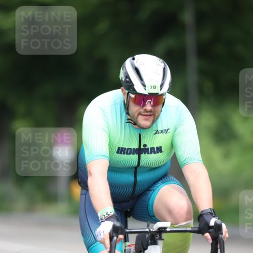 15.06.2025 - 7 Türme Triathlon Yannick Fuchs http://msf.ph/oto/7981327 15.06.2025 11:25:02 Radfahren  meine-sportfotos.de