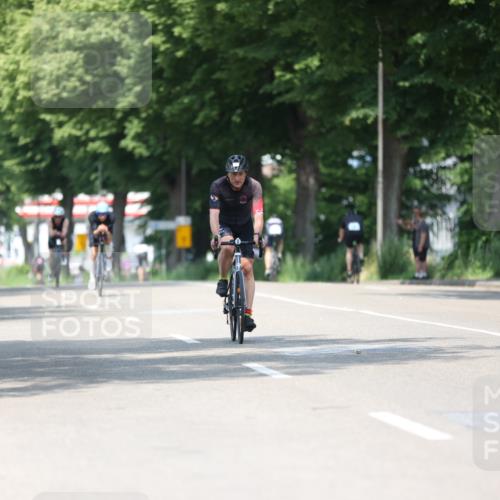 15.06.2025 - 7 Türme Triathlon Yannick Fuchs http://msf.ph/oto/7981360 15.06.2025 12:49:34 Radfahren 261, 366, 638, 671 meine-sportfotos.de