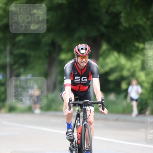 15.06.2025 - 7 Türme Triathlon Yannick Fuchs http://msf.ph/oto/7981424 15.06.2025 11:25:06 Radfahren  meine-sportfotos.de