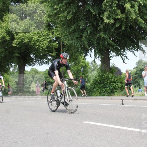 15.06.2025 - 7 Türme Triathlon Yannick Fuchs http://msf.ph/oto/7981460 15.06.2025 13:29:11 Radfahren  meine-sportfotos.de