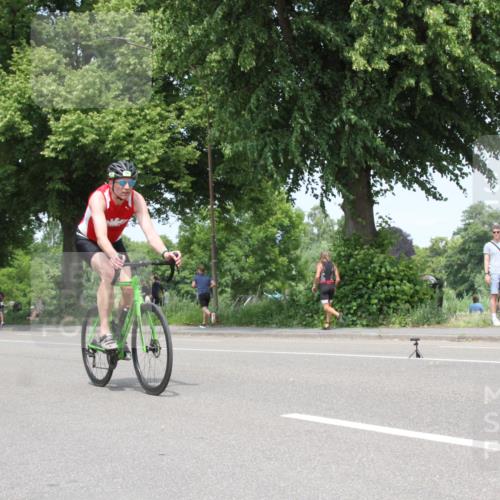 15.06.2025 - 7 Türme Triathlon Yannick Fuchs http://msf.ph/oto/7981476 15.06.2025 13:29:12 Radfahren  meine-sportfotos.de