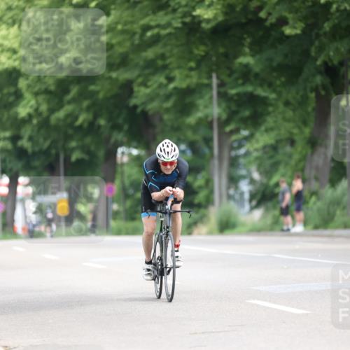 15.06.2025 - 7 Türme Triathlon Yannick Fuchs http://msf.ph/oto/7981491 15.06.2025 11:25:38 Radfahren 218 meine-sportfotos.de