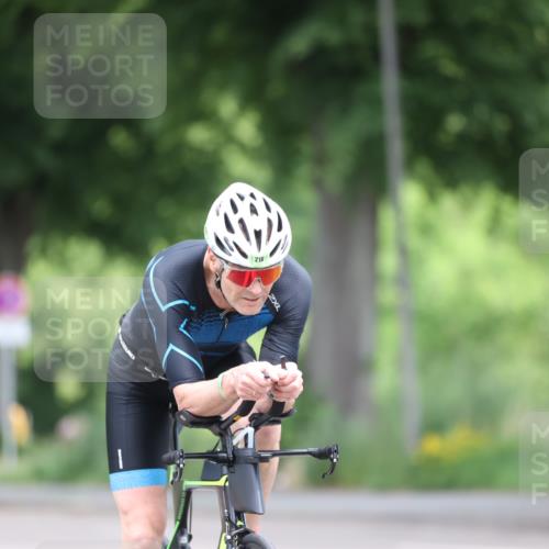 15.06.2025 - 7 Türme Triathlon Yannick Fuchs http://msf.ph/oto/7981549 15.06.2025 11:25:39 Radfahren 218 meine-sportfotos.de
