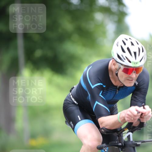 15.06.2025 - 7 Türme Triathlon Yannick Fuchs http://msf.ph/oto/7981563 15.06.2025 11:25:40 Radfahren 218 meine-sportfotos.de