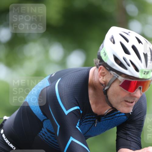 15.06.2025 - 7 Türme Triathlon Yannick Fuchs http://msf.ph/oto/7981580 15.06.2025 11:25:40 Radfahren 218 meine-sportfotos.de
