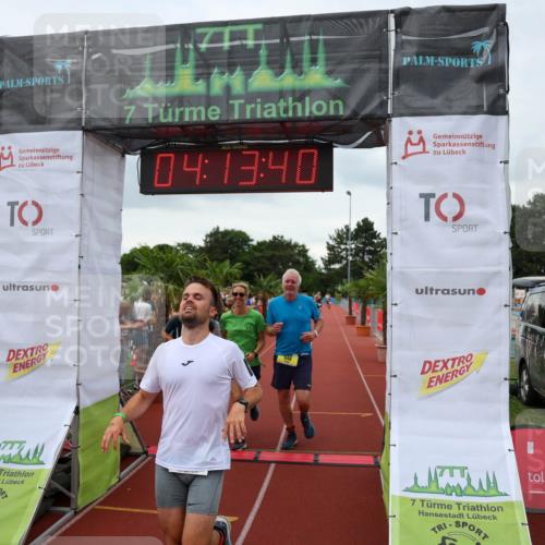 15.06.2025 - 7 Türme Triathlon Michael Strokosch http://msf.ph/oto/7981593 15.06.2025 14:13:39 Ziel 422, 591, 638, 798, 948 meine-sportfotos.de