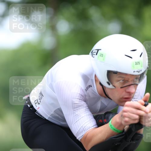 15.06.2025 - 7 Türme Triathlon Yannick Fuchs http://msf.ph/oto/7981672 15.06.2025 11:26:03 Radfahren  meine-sportfotos.de