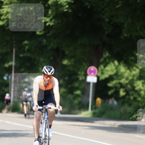 15.06.2025 - 7 Türme Triathlon Yannick Fuchs http://msf.ph/oto/7981720 15.06.2025 12:49:59 Radfahren 498 meine-sportfotos.de