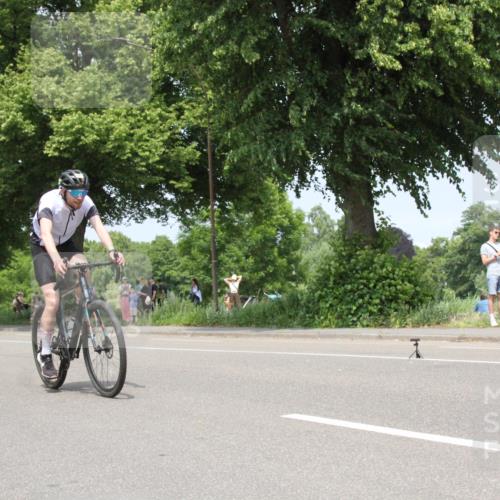 15.06.2025 - 7 Türme Triathlon Yannick Fuchs http://msf.ph/oto/7981780 15.06.2025 13:30:02 Radfahren  meine-sportfotos.de