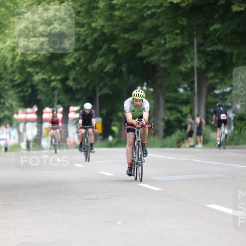 15.06.2025 - 7 Türme Triathlon Yannick Fuchs http://msf.ph/oto/7981797 15.06.2025 11:26:26 Radfahren 223, 281 meine-sportfotos.de