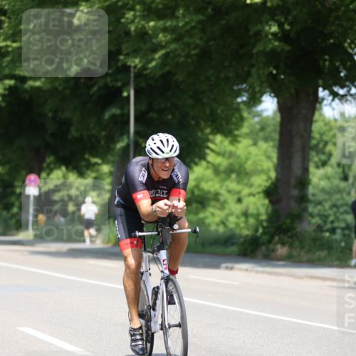 15.06.2025 - 7 Türme Triathlon Yannick Fuchs http://msf.ph/oto/7981800 15.06.2025 12:50:09 Radfahren 301, 371, 679 meine-sportfotos.de