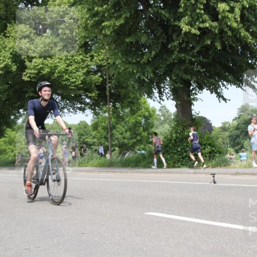 15.06.2025 - 7 Türme Triathlon Yannick Fuchs http://msf.ph/oto/7981812 15.06.2025 13:30:15 Radfahren  meine-sportfotos.de