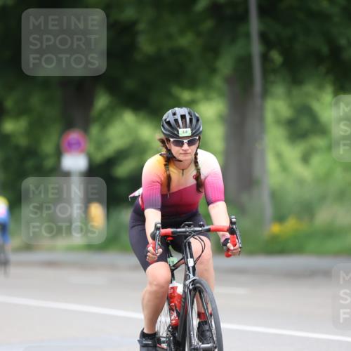 15.06.2025 - 7 Türme Triathlon Yannick Fuchs http://msf.ph/oto/7981880 15.06.2025 11:26:32 Radfahren 213, 223 meine-sportfotos.de